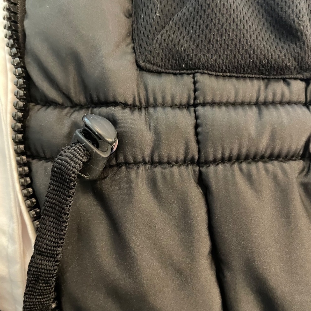$20 FOR A COAT!!!     Andrew Marc XXL white parka - Picture 2 of 12